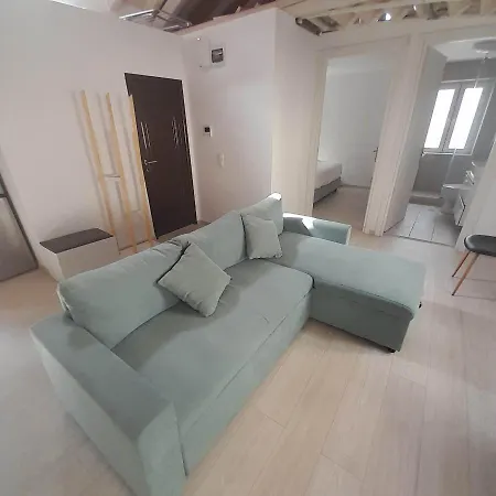 Elli's House Apartment Mantouki