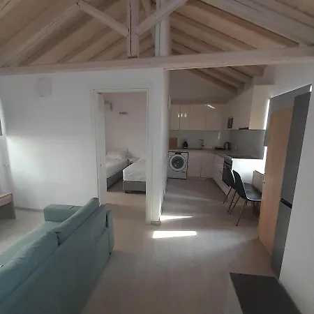 Elli's House Apartment Mantouki